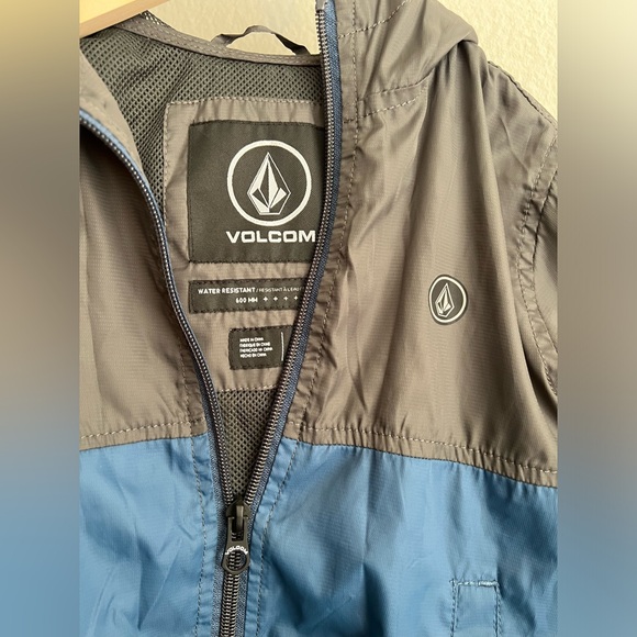 Volcom water resistant 3T light jacket - Picture 2 of 4